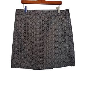 Rip Skirt Hawaii Sz L Black Floral Hook and Loop Wrap Skirt Beach Floral Surfing